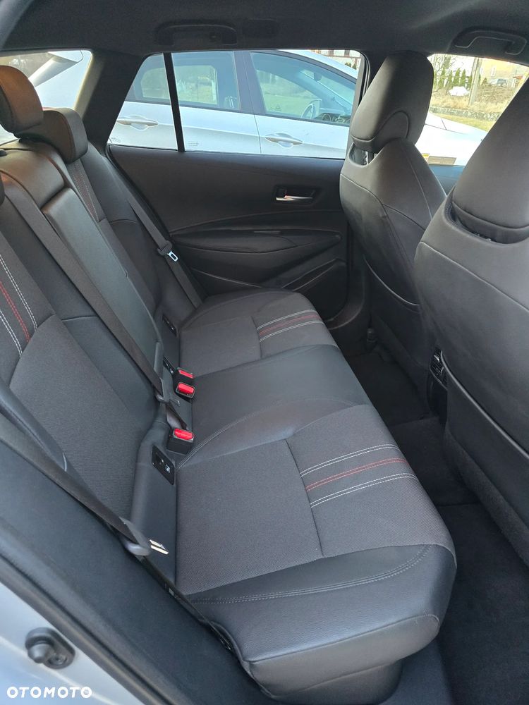 Toyota Corolla 2.0 Hybrid GR Sport - 9