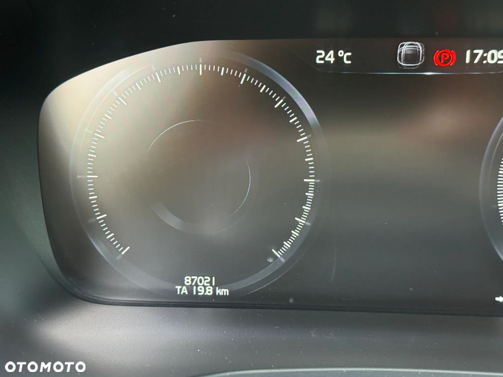 Volvo S60 B4 B R-Design - 5