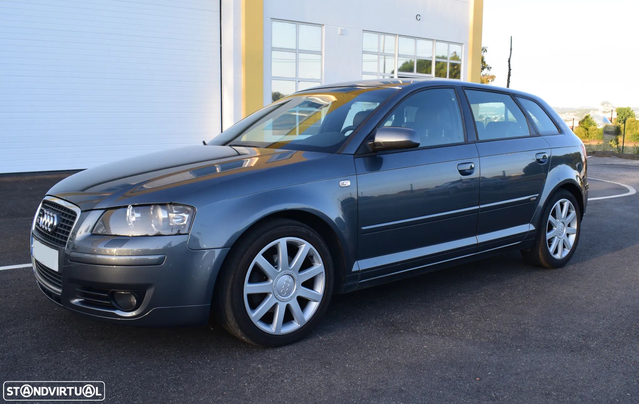 Audi A3 Sportback 2.0 TDi S-line - 1