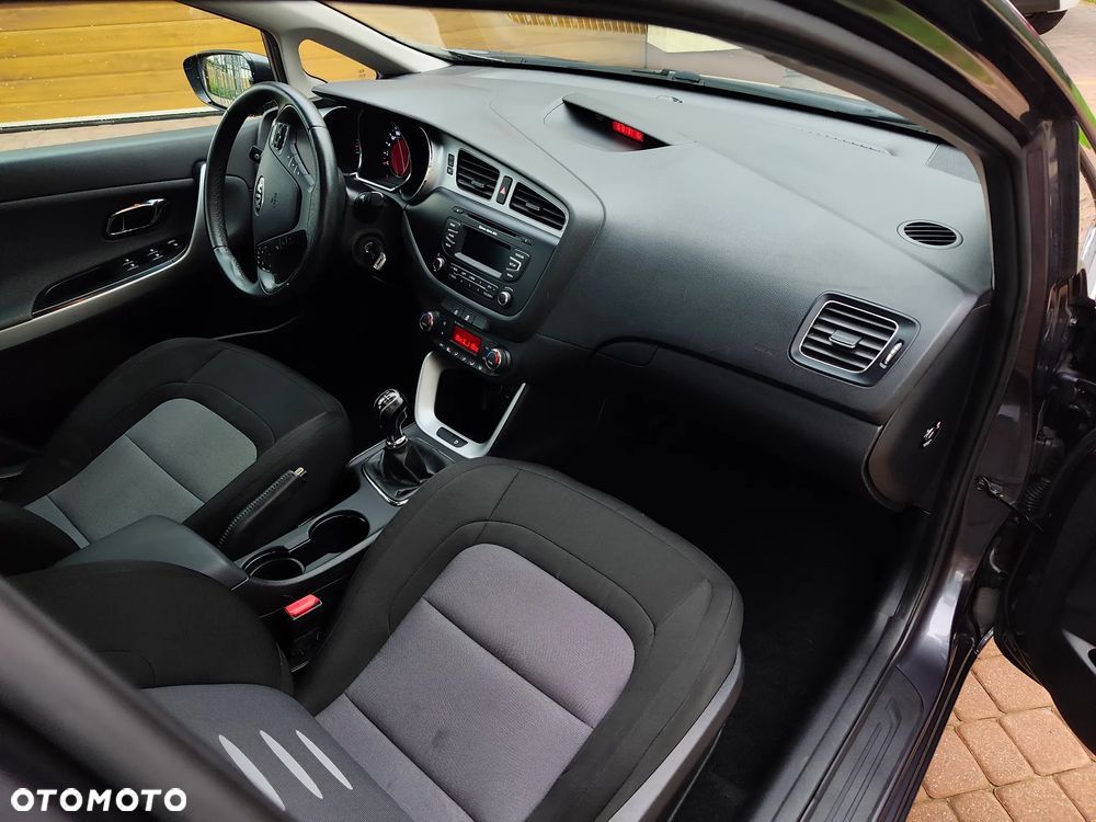 Kia Ceed 1.6 GDI S - 13