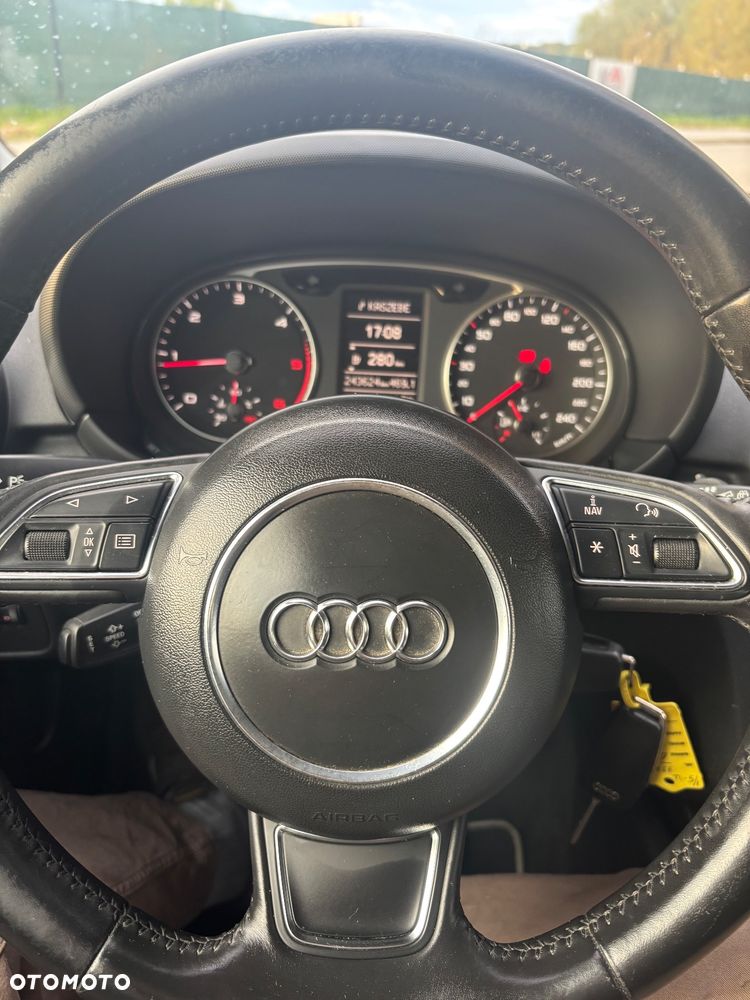 Audi A1 1.6 TDI Ambition - 16