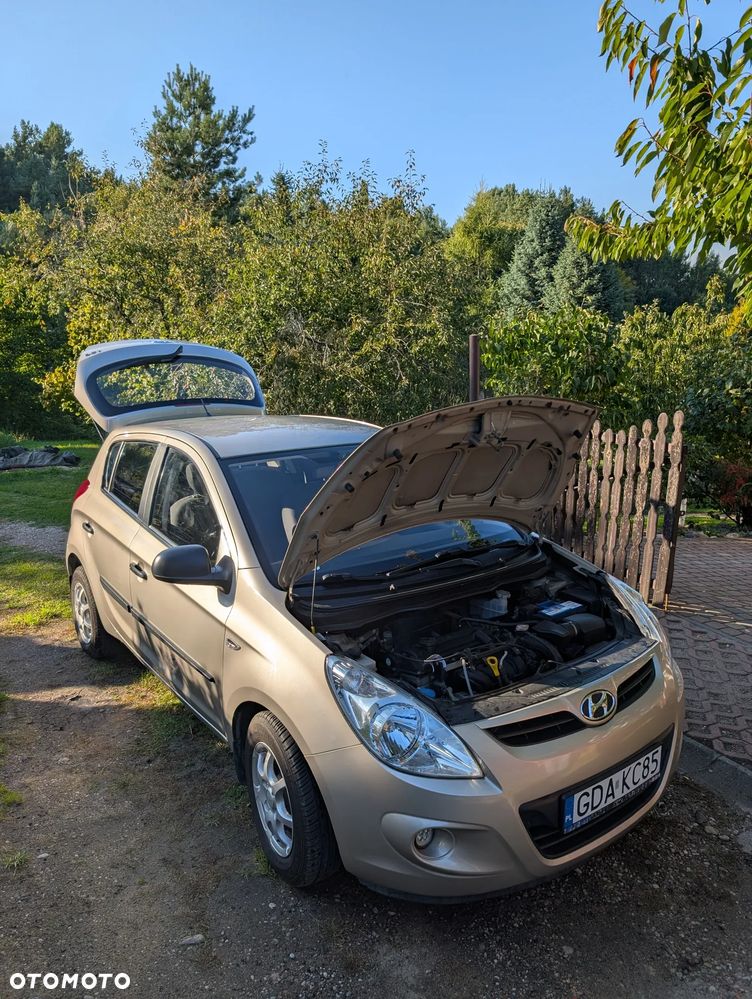 Hyundai i20 - 10