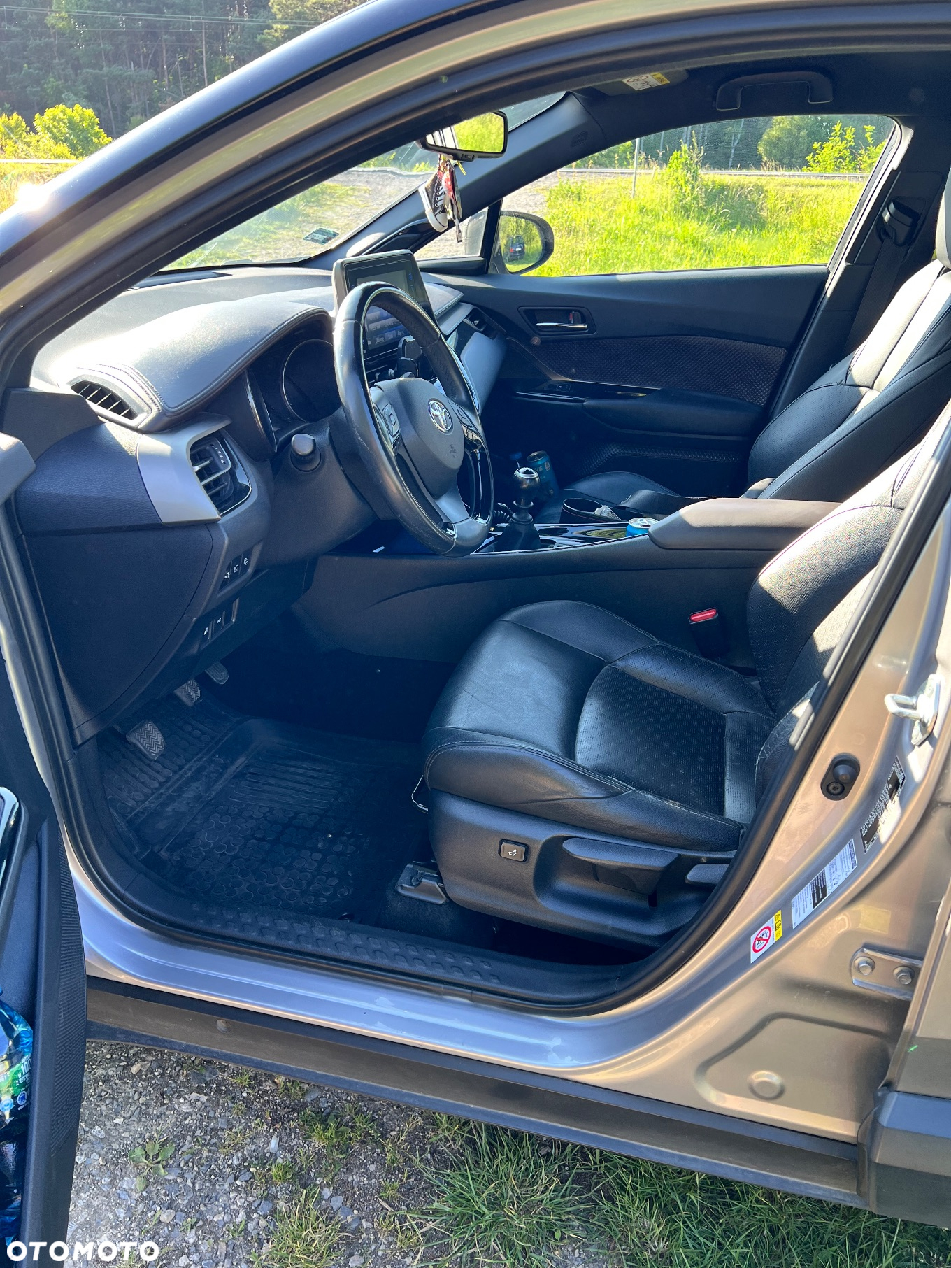 Toyota C-HR 1.2 T Prestige - 13