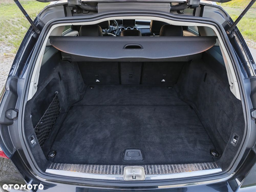 Mercedes-Benz Klasa C 200 d 7G-TRONIC - 34