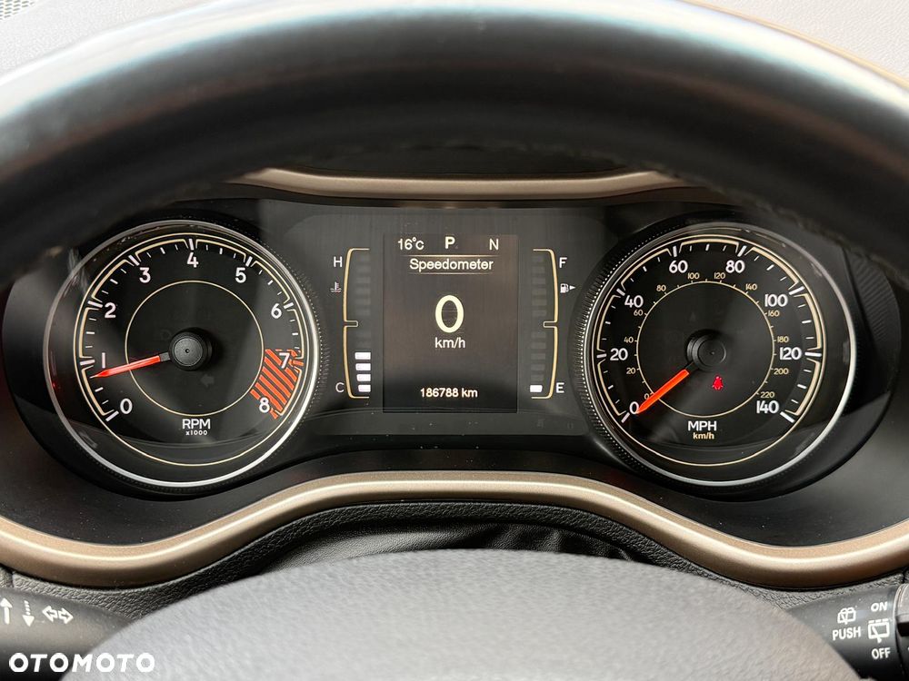 Jeep Cherokee 3.2 V6 Pentastar Active Drive I Automatik Limited - 13