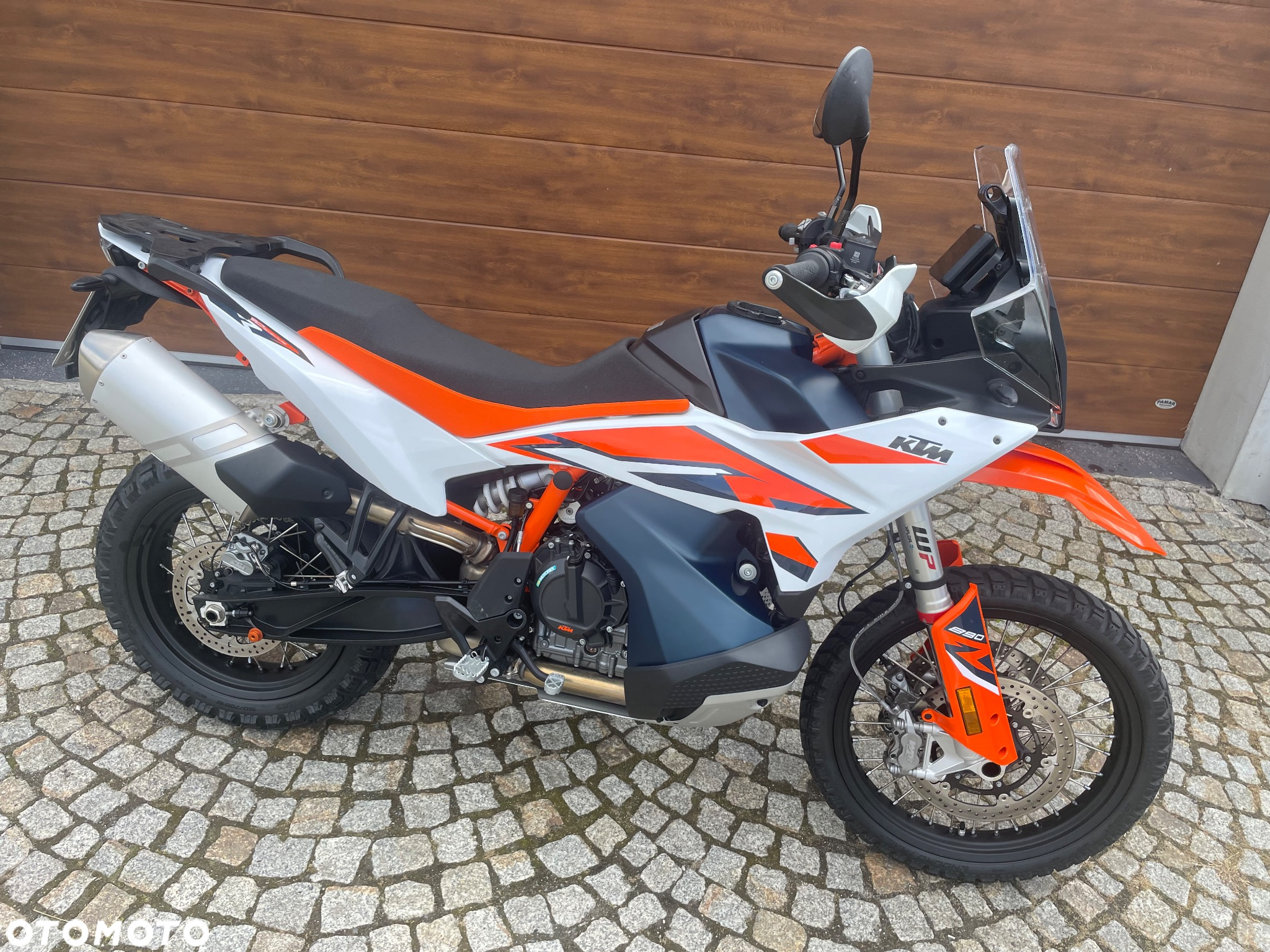 KTM Adventure - 8