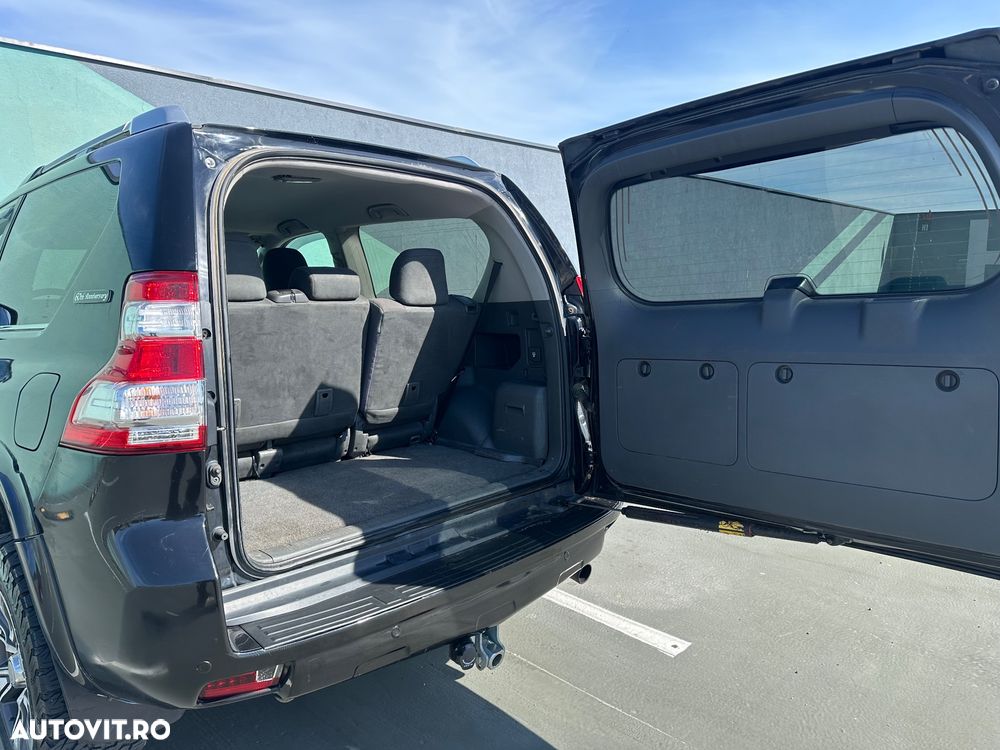 Toyota Land Cruiser 3.0 D-4D - 12
