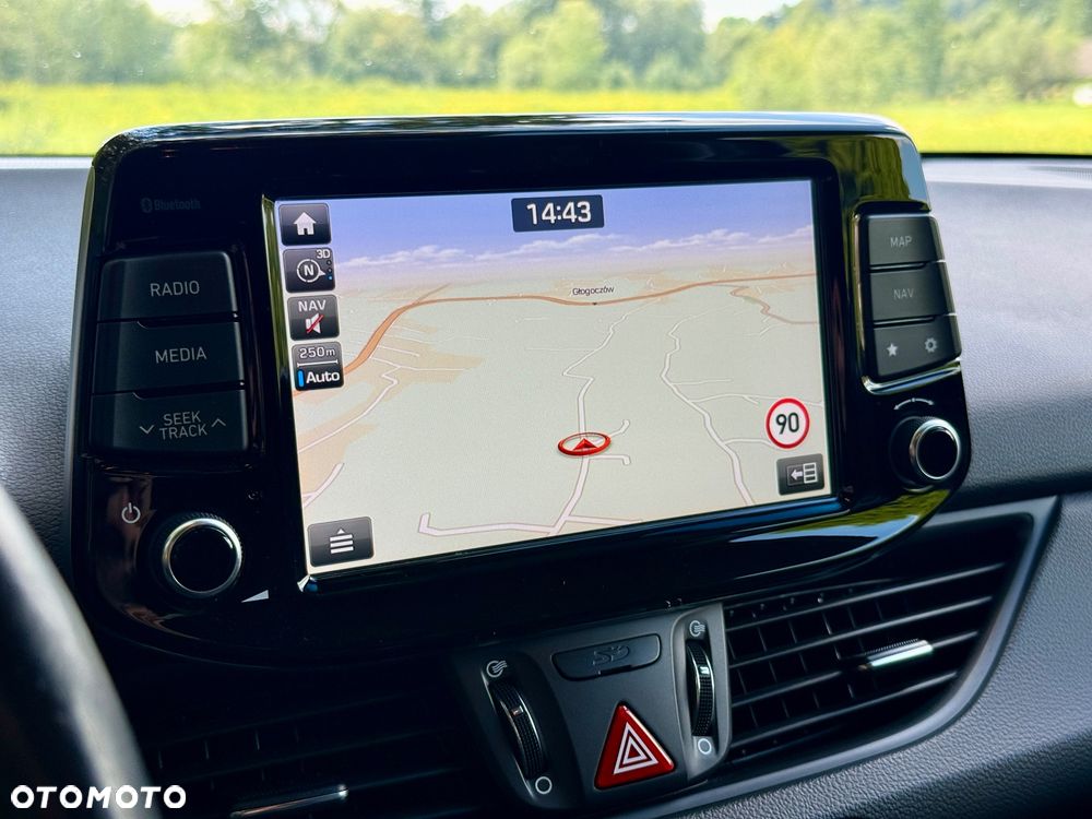 Hyundai i30 1.6 D Comfort DCT - 32