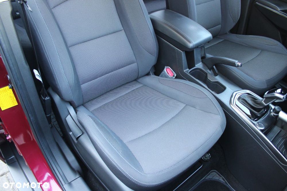 SsangYong/KGM Tivoli - 17