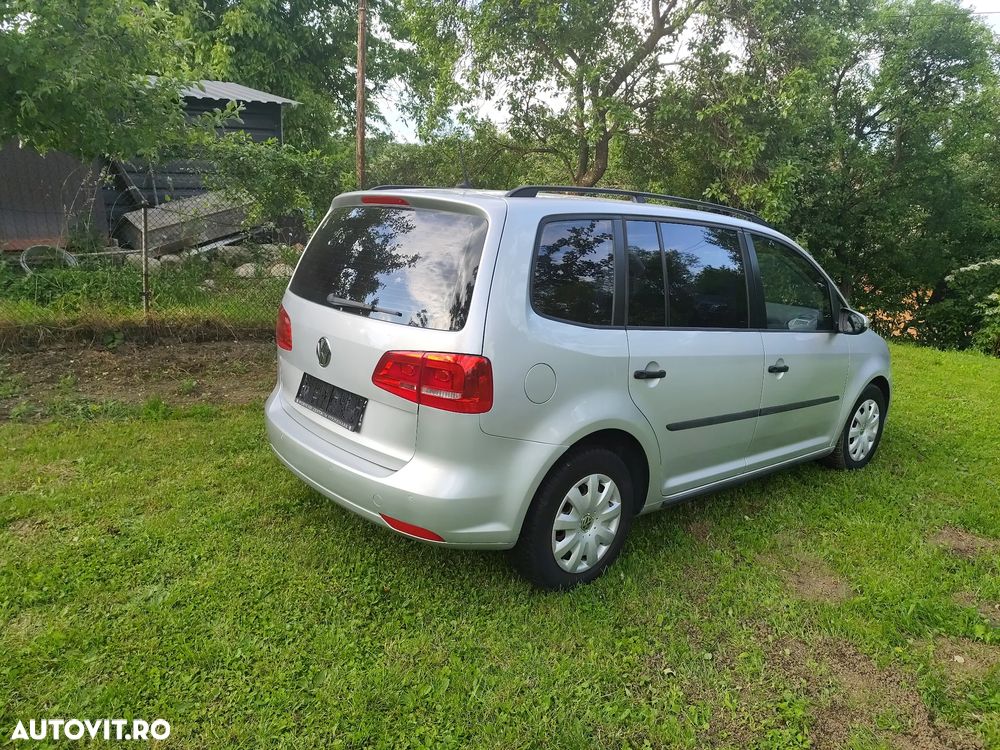 Volkswagen Touran 1.6 TDI Highline - 4