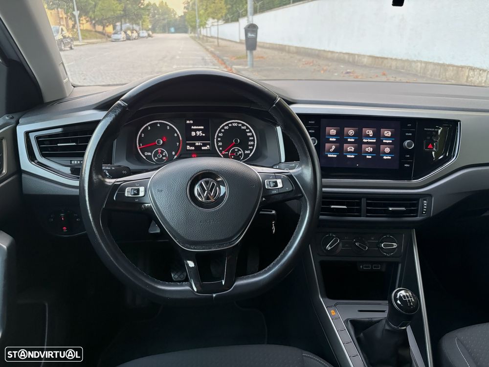 VW Polo 1.0 Confortline Nav - 18