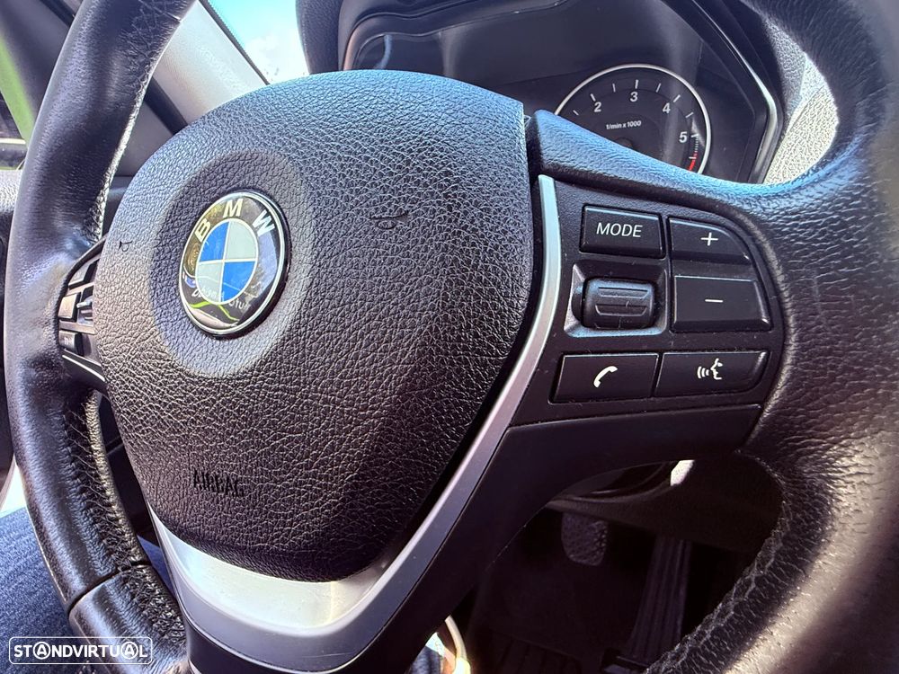 BMW 116 d EfficientDynamics Edition Urban Line - 24