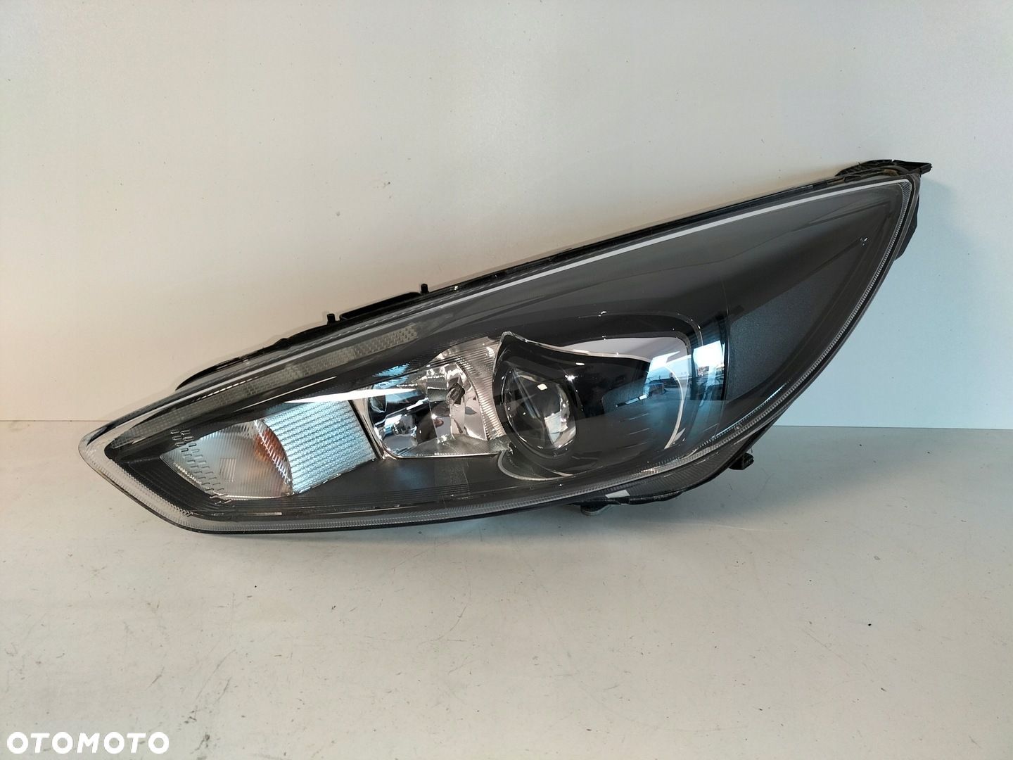 Lampa przednia reflektor lewa FORD FOCUS MK3 LIFT 14-18 Bi-XENON - 1