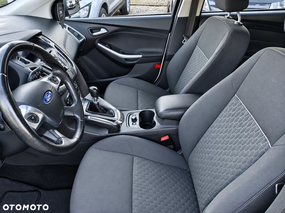 Ford Focus - 18