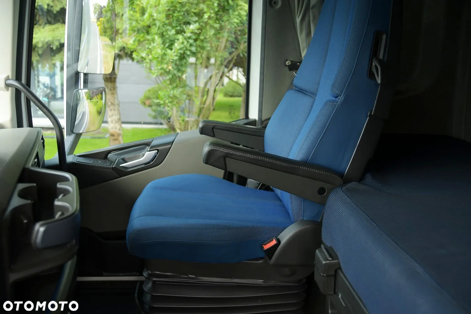 Volvo FH500 ///* 2021///* XXL///* LOW DECK///* MEGA///* FULL LED///* TABLET///* KLIMATYZACJA POSTOJOWA///* WAGA///* ZABUDOWY MIĘDZYOSIOWE///* STAN BARDZO DOBRY - 24