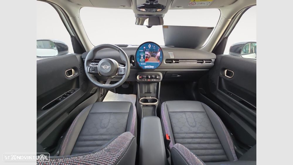 MINI 3 Portas Cooper C Classic M - 11