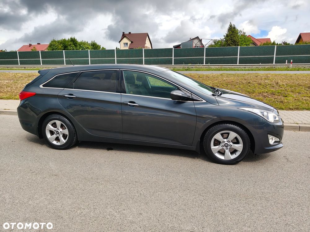 Hyundai i40 1.7 CRDi Comfort + - 31