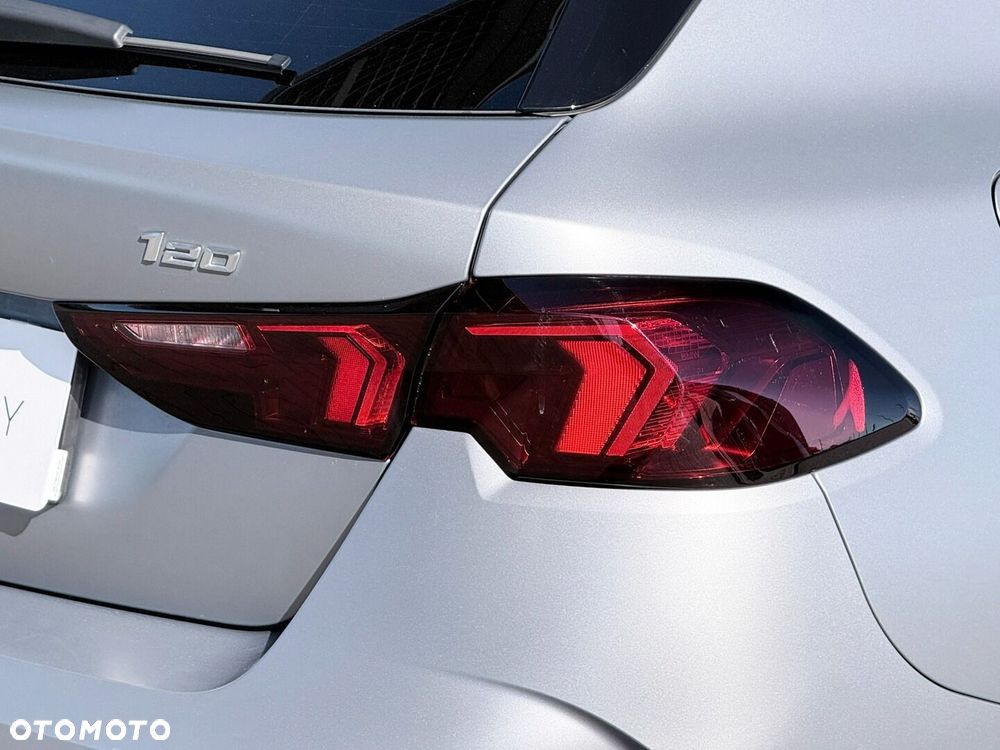 BMW Seria 1 - 10