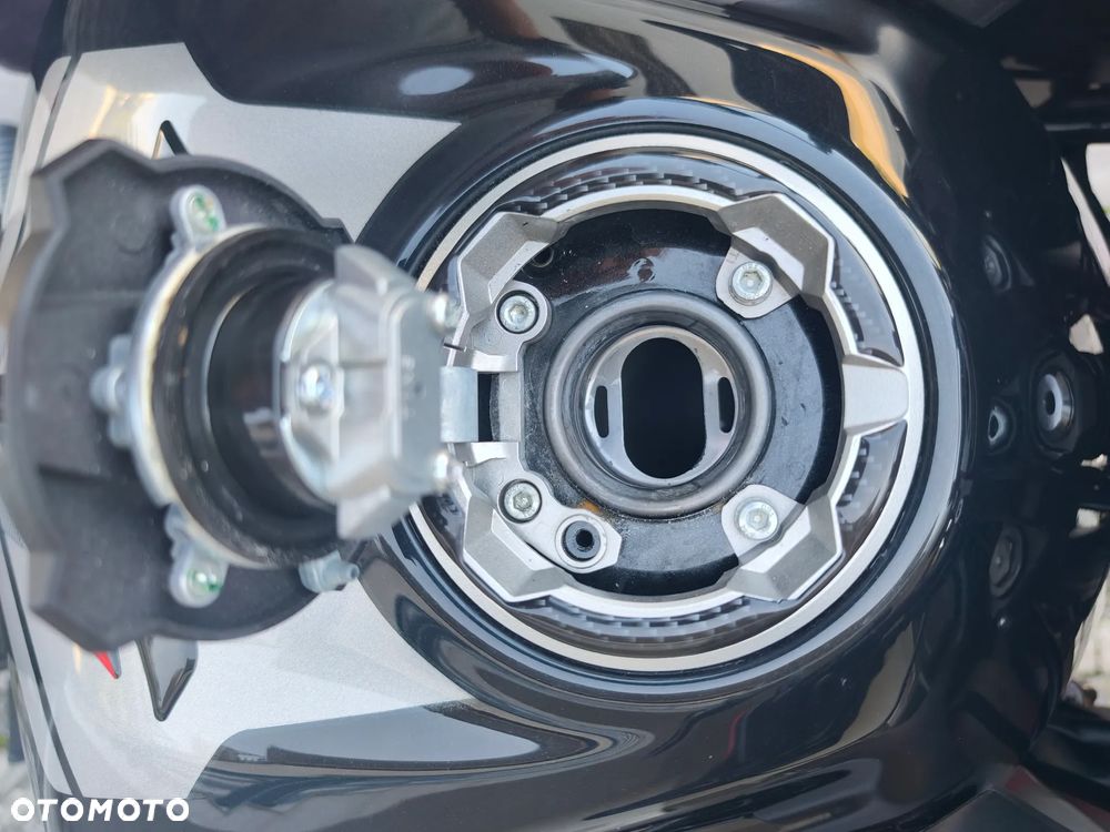 Kawasaki Versys 650 - 25