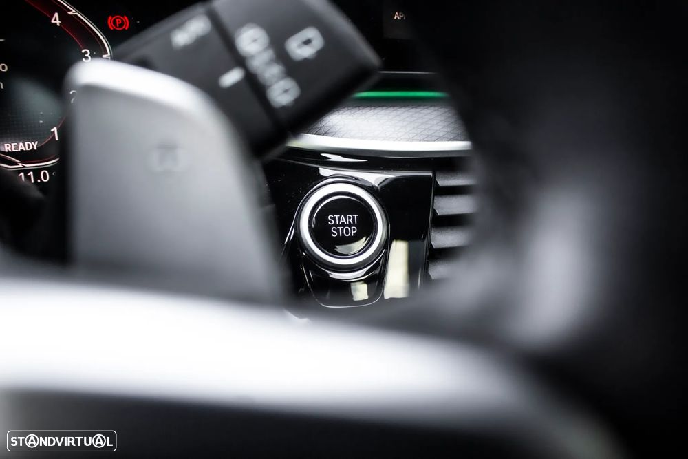 BMW 530 e Pack Desportivo M - 19