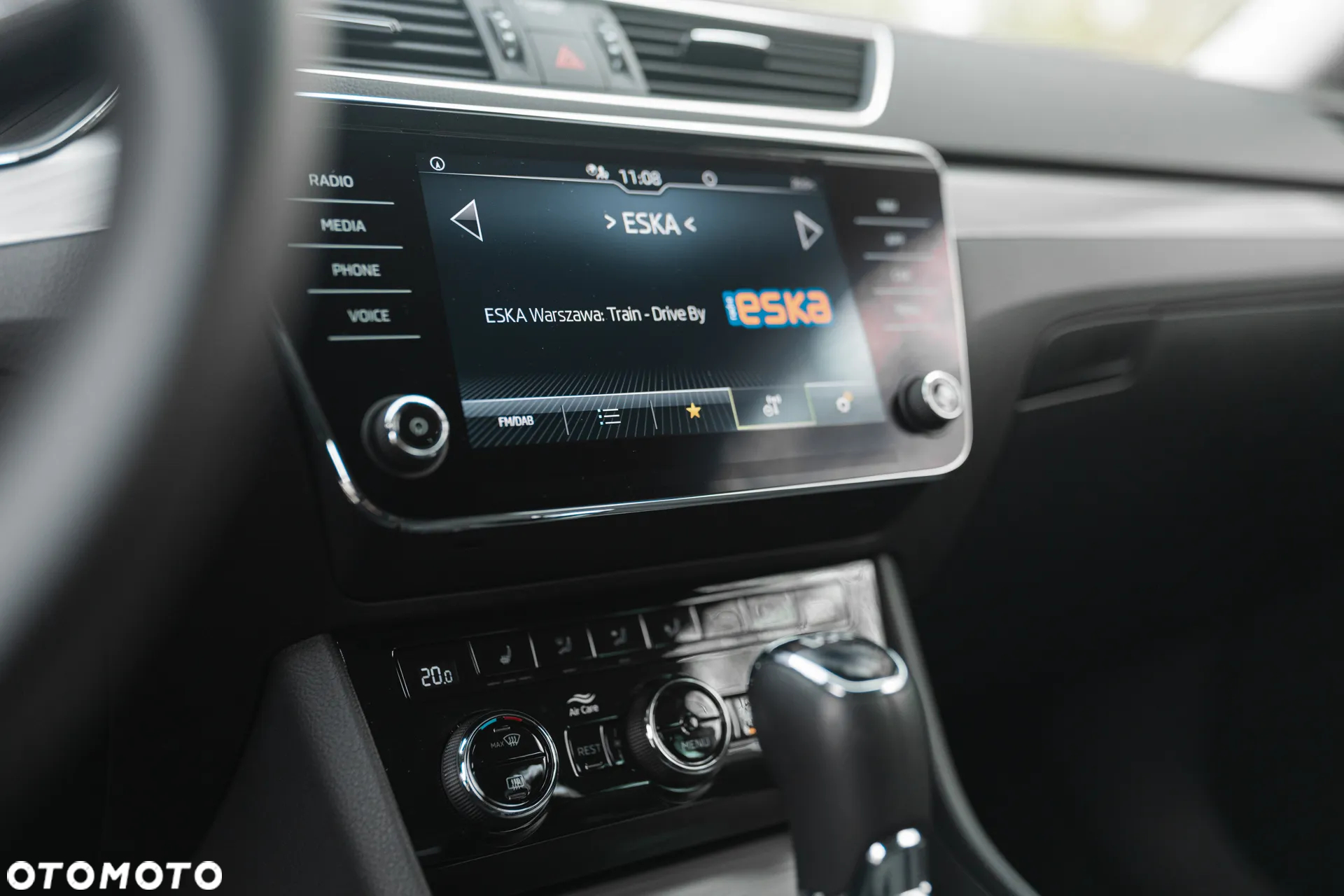 Skoda Superb 2.0 TDI SCR Style DSG - 21