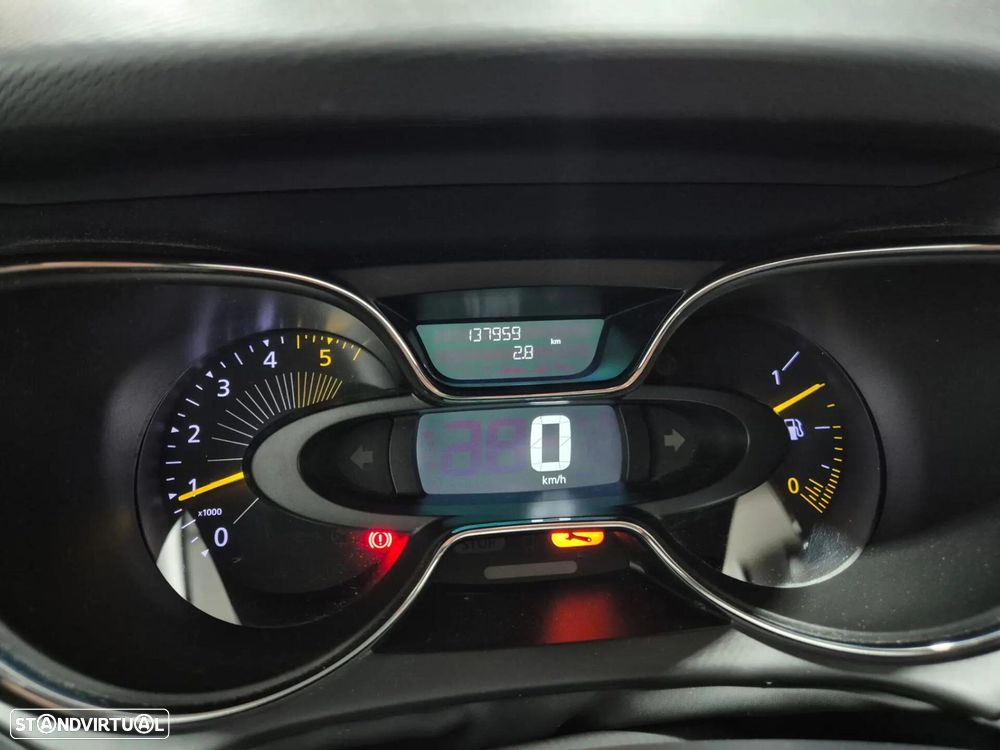 Renault Captur 1.5 dCi Exclusive - 19
