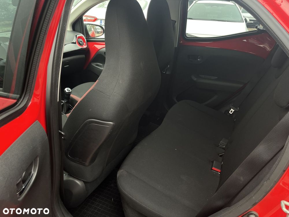 Toyota Aygo - 16