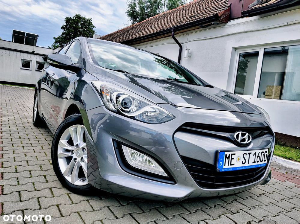 Hyundai i30 - 32