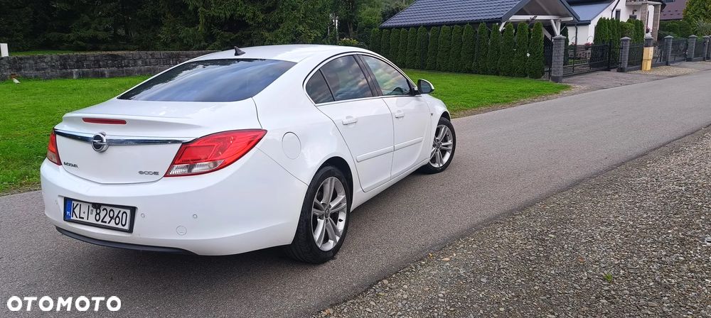 Opel Insignia - 2