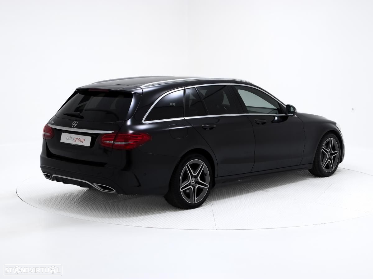 Mercedes-Benz C 220 d AMG Line - 3