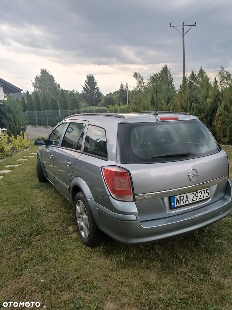 Opel Astra 1.9 CDTI - 3