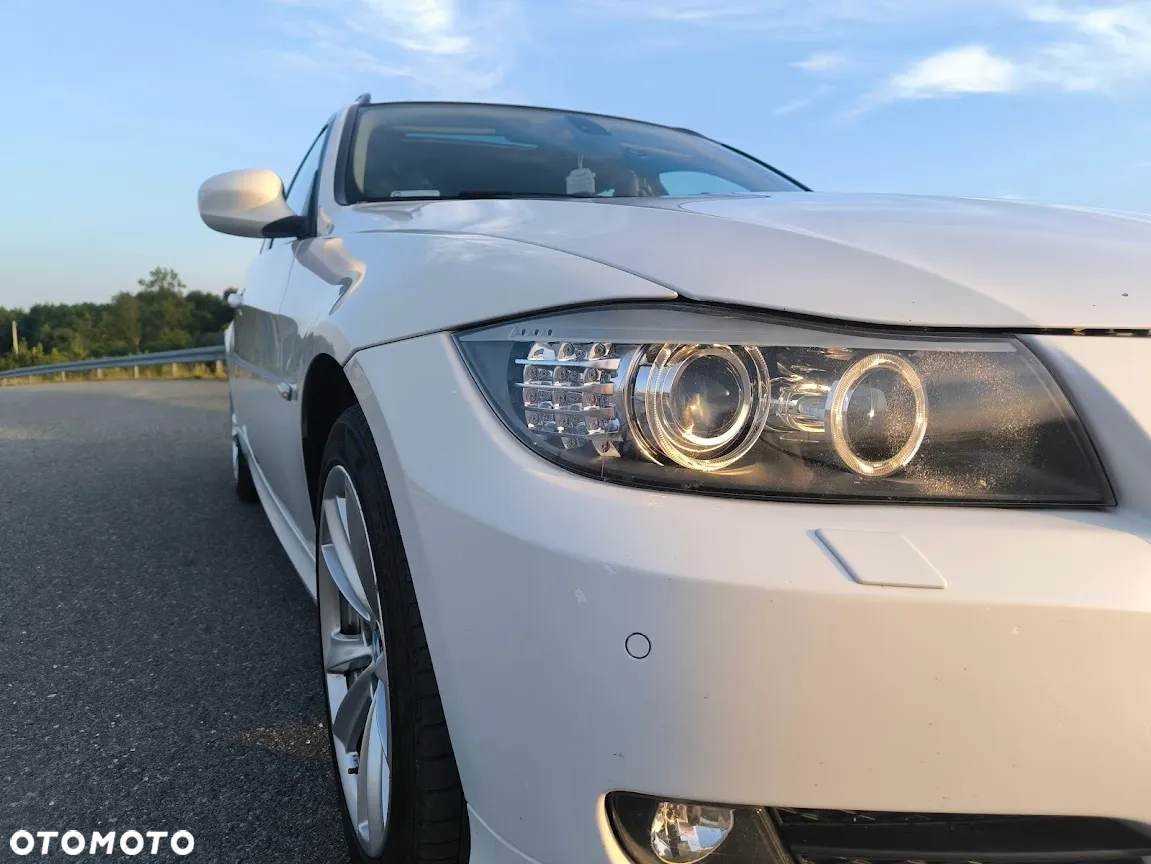 BMW Seria 3 320d xDrive DPF Touring Edition Fleet Sport - 12