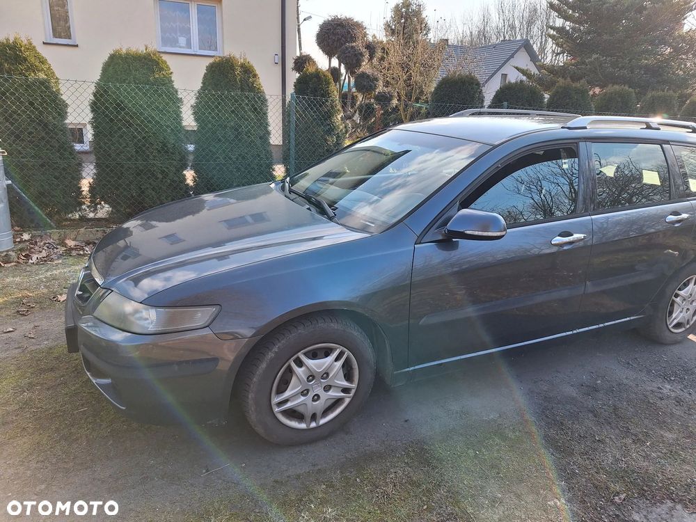 Honda Accord 2.0 Comfort - 2