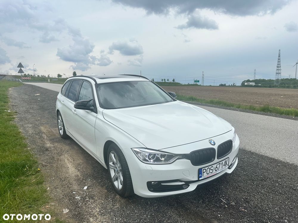 BMW Seria 3 320d Sport Line - 2