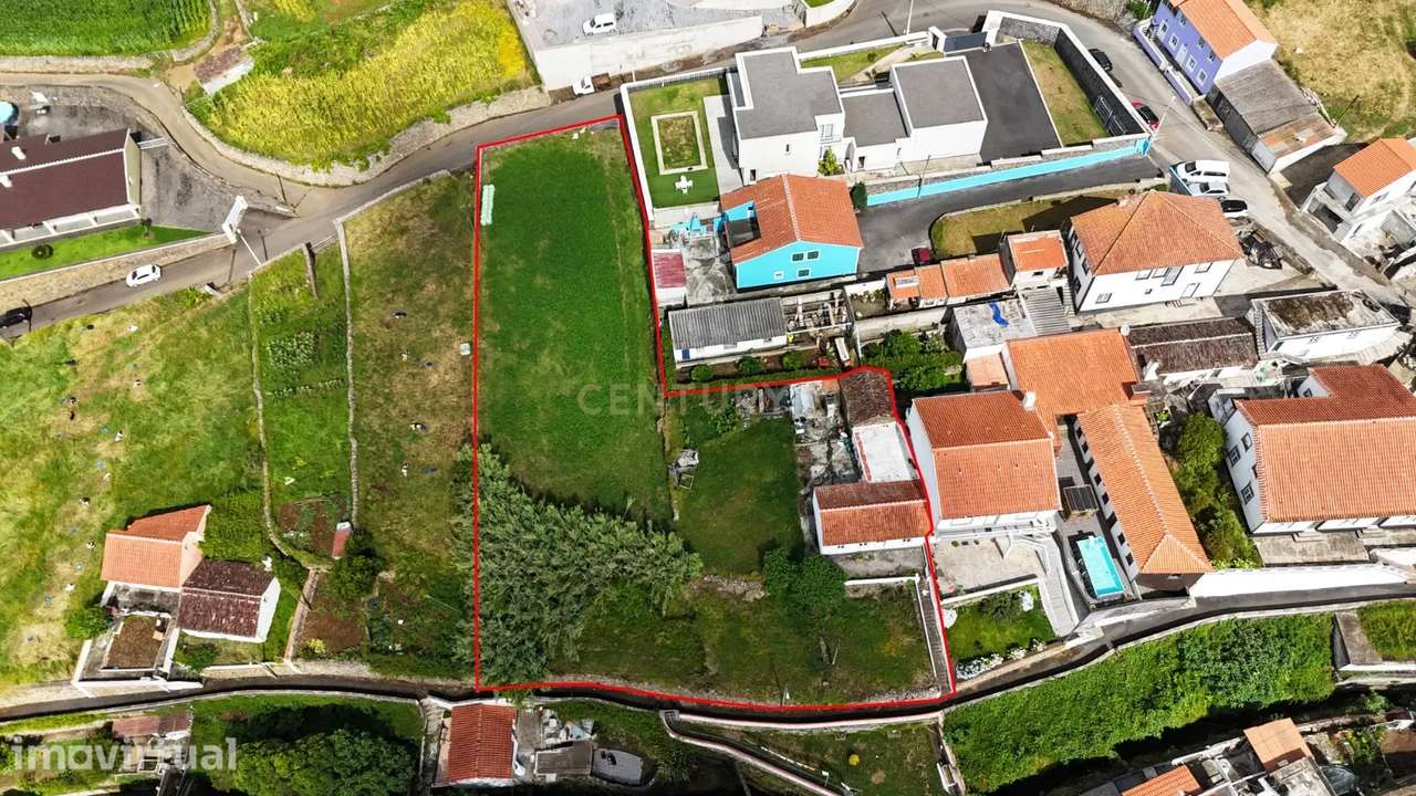 T2 com Terreno para Construção — Ideal para Projeto Futuro - Grande imagem: 5/7