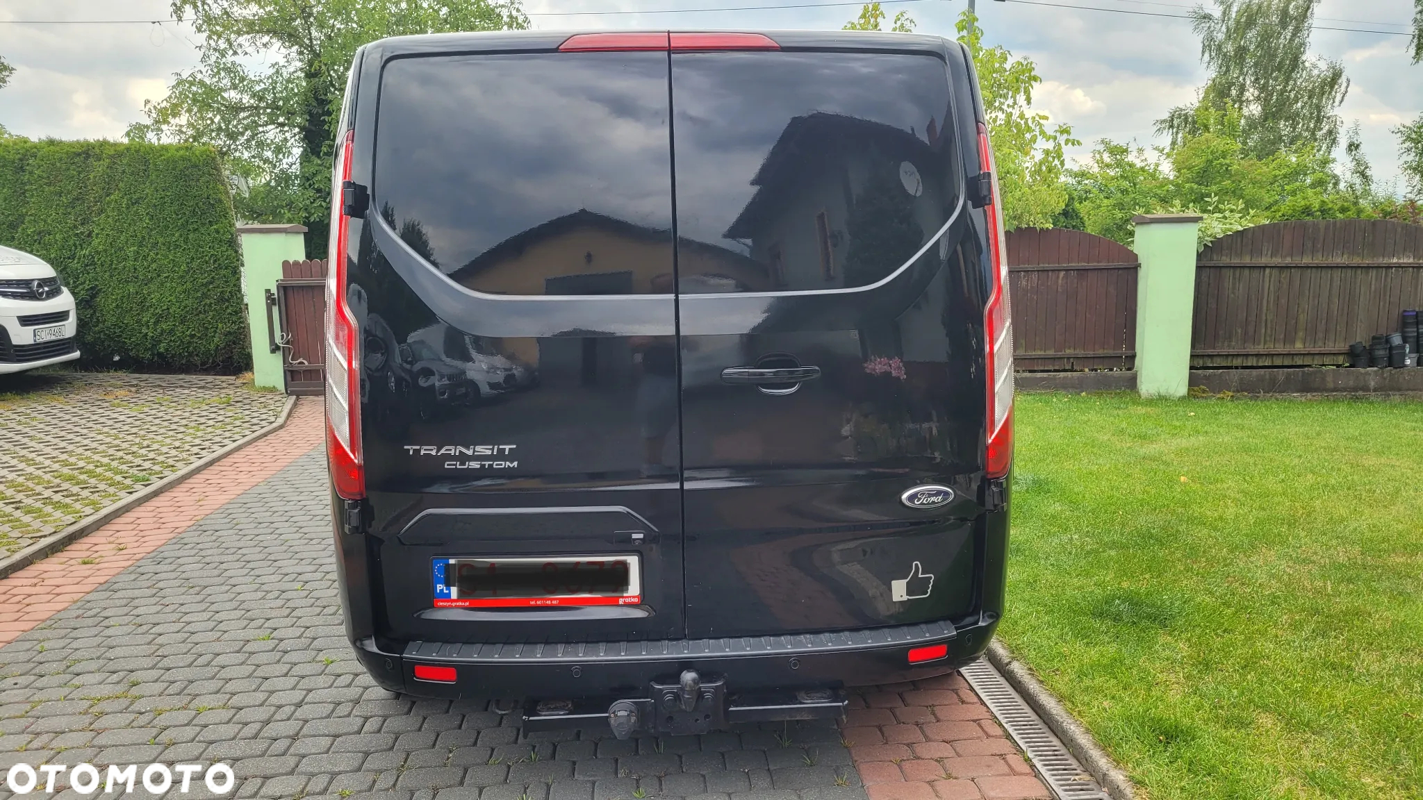 Ford TRANSIT CUSTOM LIMITED L2 2.2TDCI-155PS - 9
