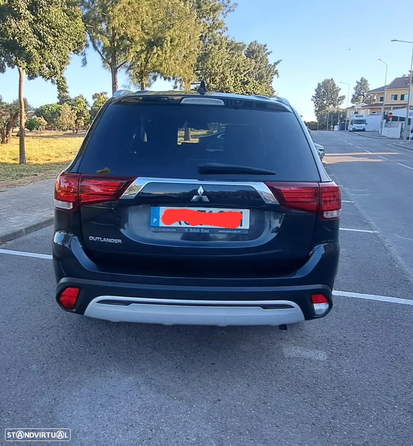 Mitsubishi Outlander 2.0 Kaiteki CVT - 4