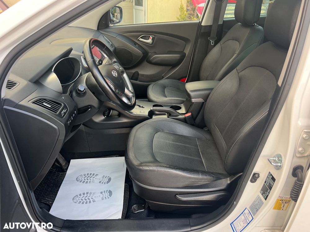 Hyundai ix35 2.0 CRDI 4WD Automatik Fifa World Cup Gold Edition - 10