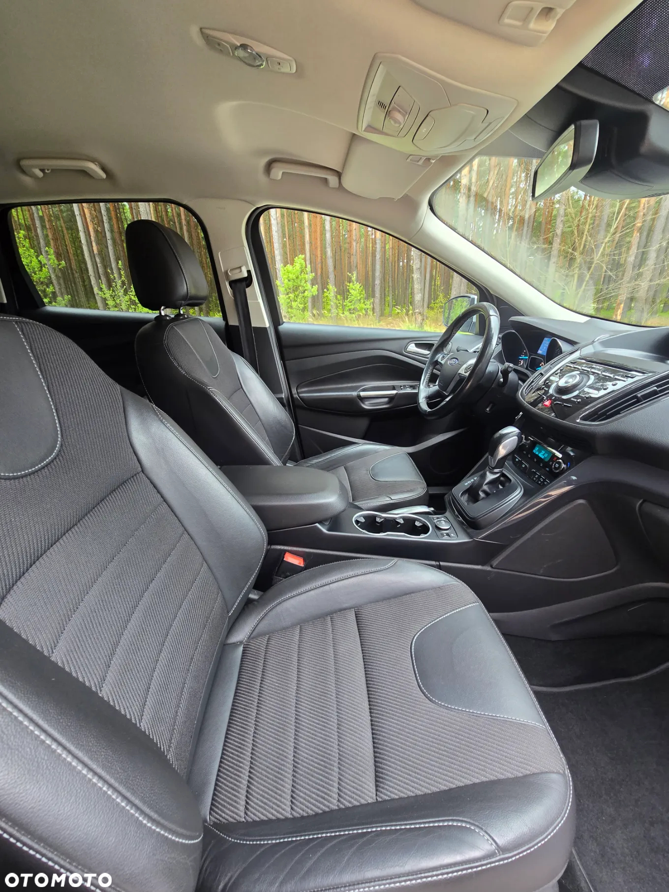 Ford Kuga 2.0 TDCi 4x4 Individual - 28