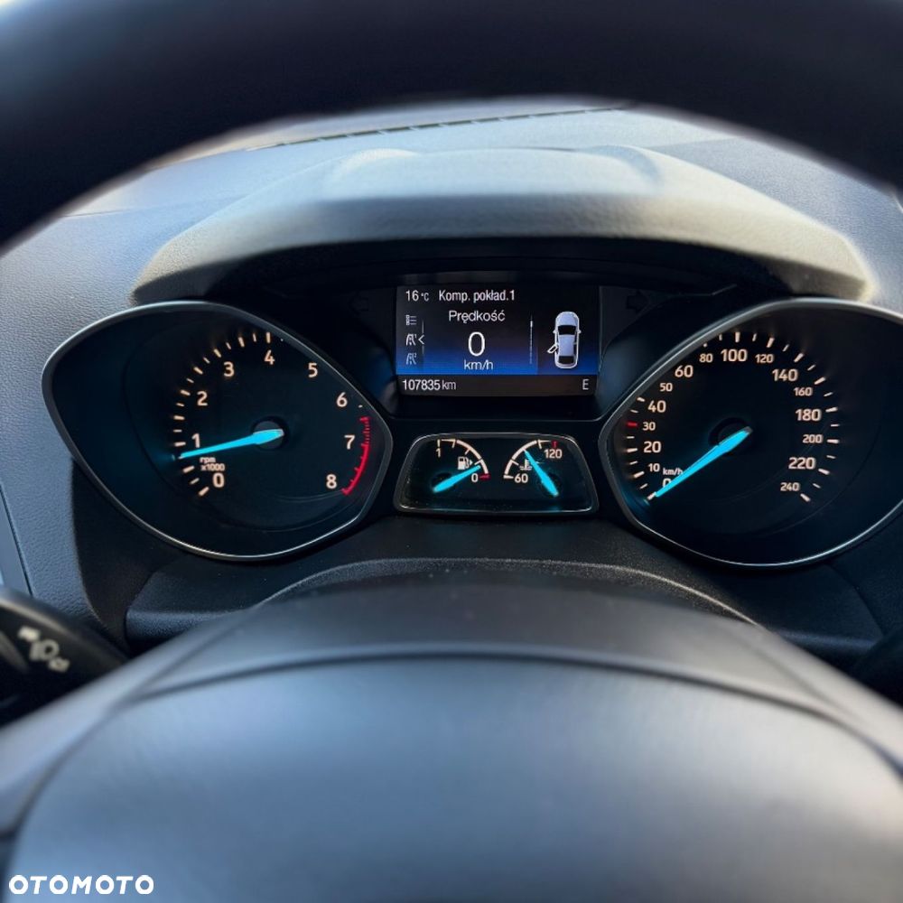 Ford Kuga - 30