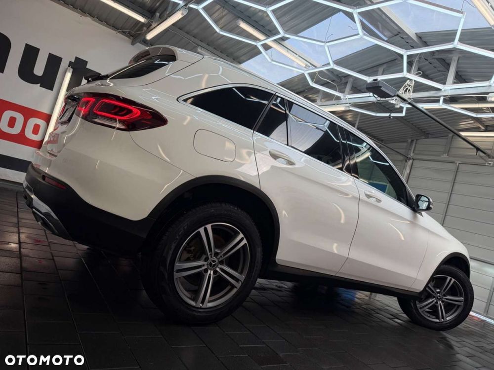 Mercedes-Benz GLC - 15