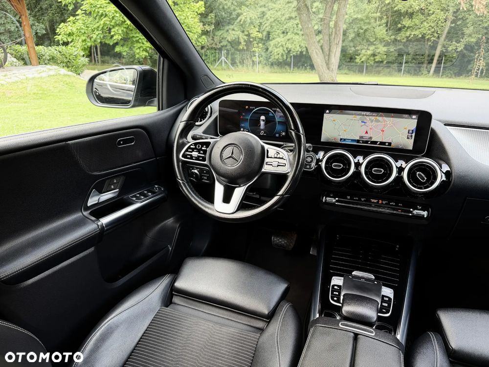 Mercedes-Benz Klasa B 200 d 8G-DCT AMG Line - 12