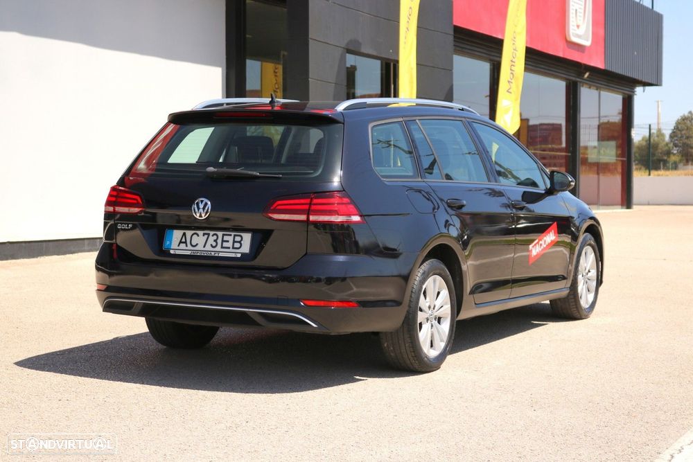 VW Golf Variant 1.6 TDi Confortline - 9
