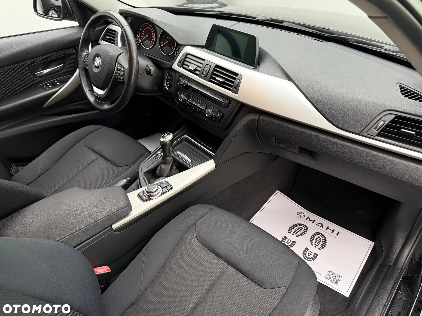 BMW Seria 3 316d Touring - 17