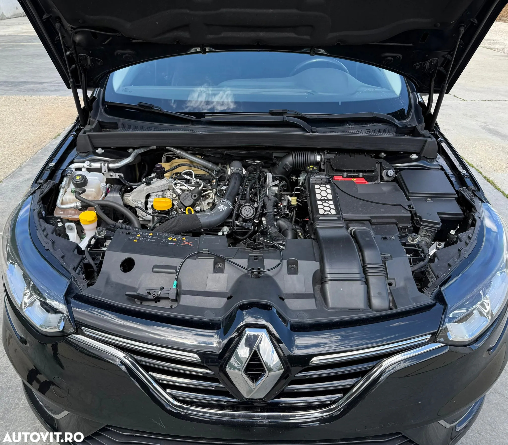Renault Megane TCe GPF Business - 4