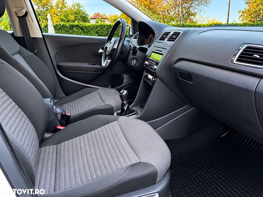Volkswagen Polo - 6