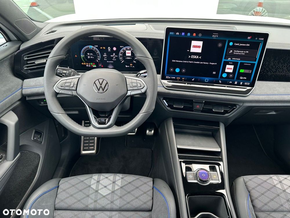 Volkswagen Tiguan - 22