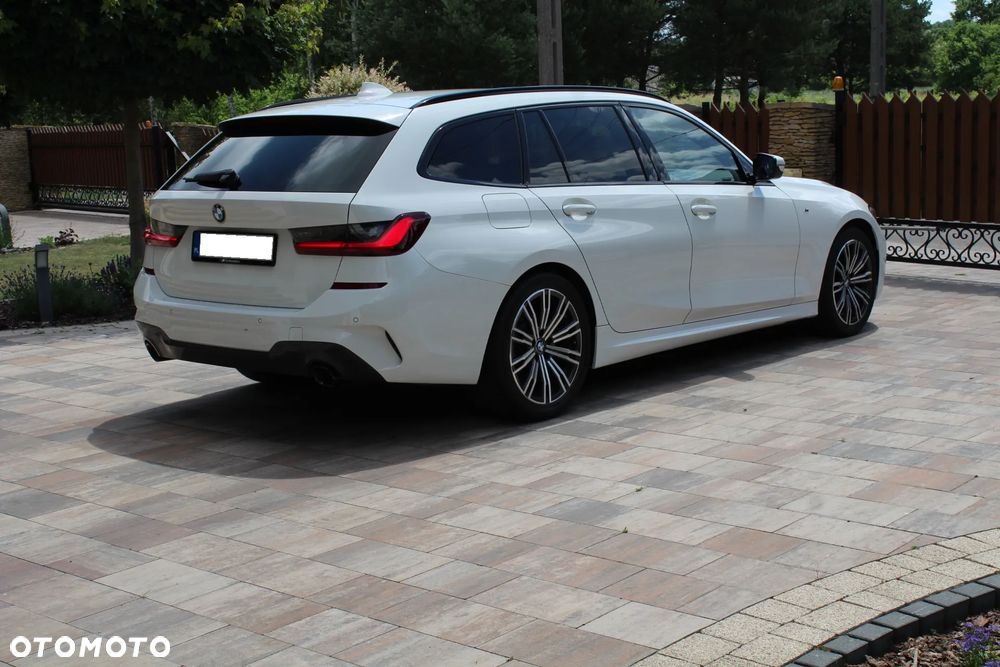 BMW Seria 3 320i M Sport - 2
