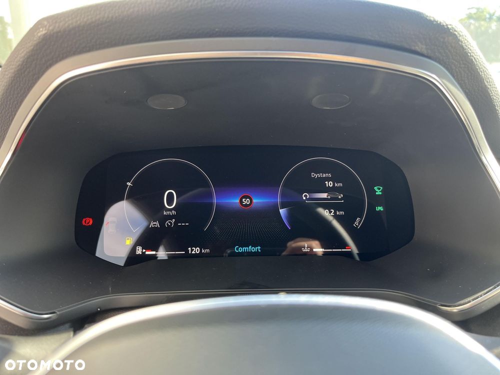 Renault Captur - 14