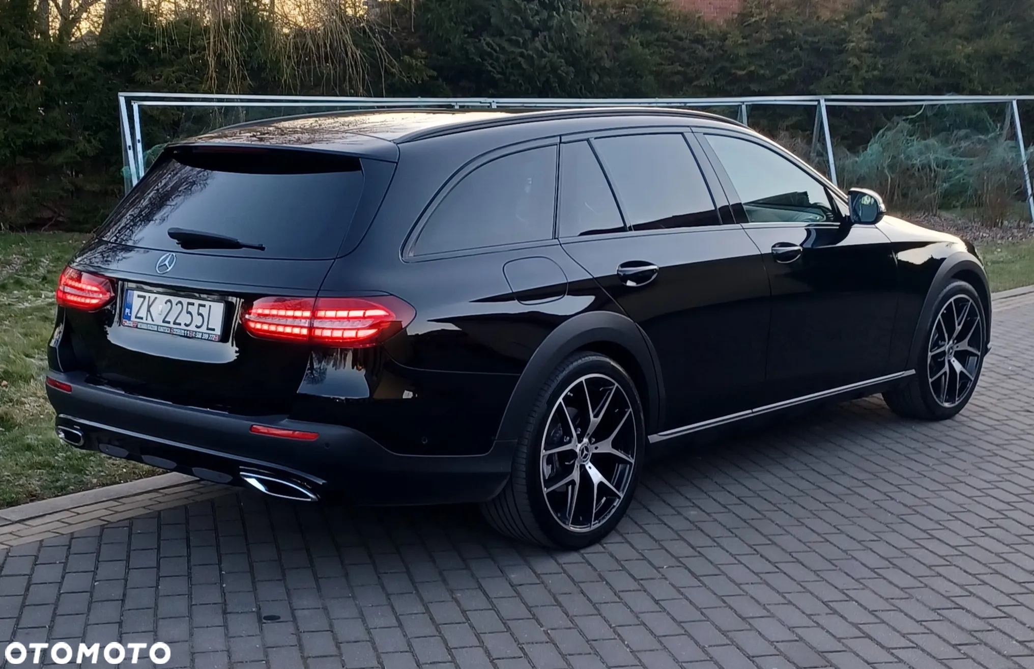 Mercedes-Benz Klasa E 220 d 4Matic T All-Terrain 9G-TRONIC Avantgarde - 7